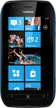 Nokia 710 Lumia Black Cyan Nokia 710 Lumia Black Cyan
