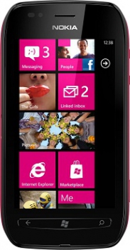 Nokia 710 Lumia Black Fuchsia