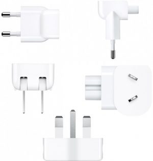 Apple Travel Adapter Kit MD837 Apple Travel Adapter Kit MD837