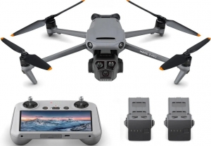 DJI Mavic 3 Pro Fly More Combo + Smart Controller