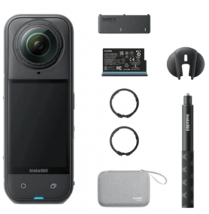 Insta360 X5 Essentials Bundle