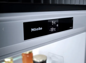 Miele KFN 7795 C Miele KFN 7795 C