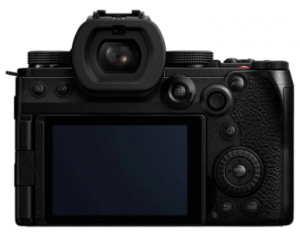 Panasonic Lumix DC-S5M2XKEE